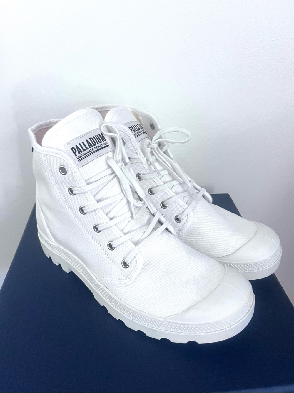 Palladium Pampa Hi Originale Lug Sole Lace Up Boots White Men's Size 12